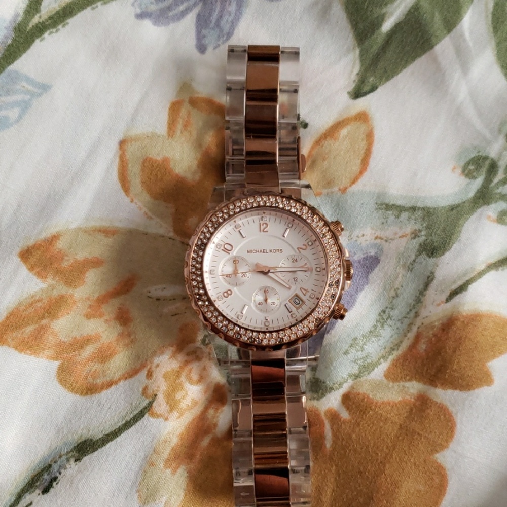 MK watch